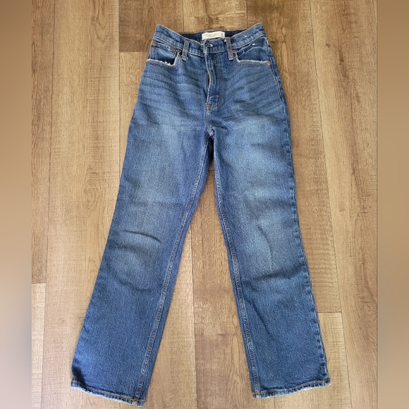 Abercrombie And Fitch 90s Ultra High Rise Jeans - Picture 5 of 6
